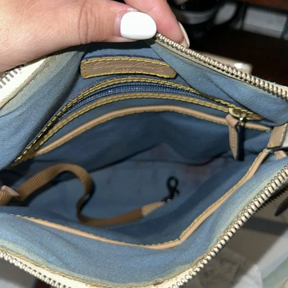 Dooney & Bourke Disney 2016 Flower & Garden Crossbody Bag - Picture 3 of 8